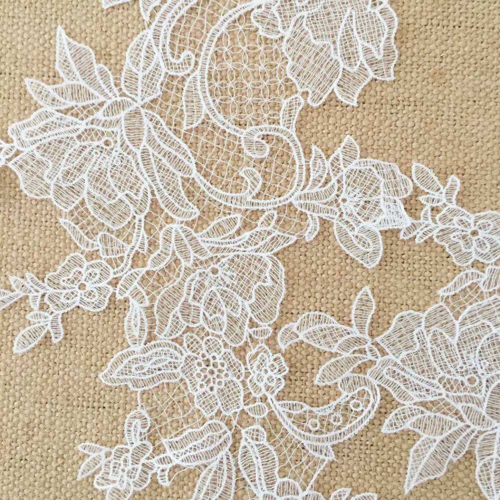 1 Pair White Black Embroidery Flower Patches Fabric For Party Dress Wedding Accessories Handmade Sewing Patch Applique Crafts