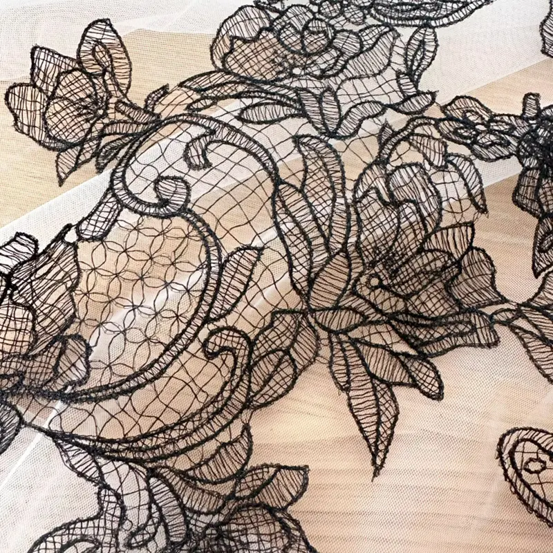 1 Pair White Black Embroidery Flower Patches Fabric For Party Dress Wedding Accessories Handmade Sewing Patch Applique Crafts