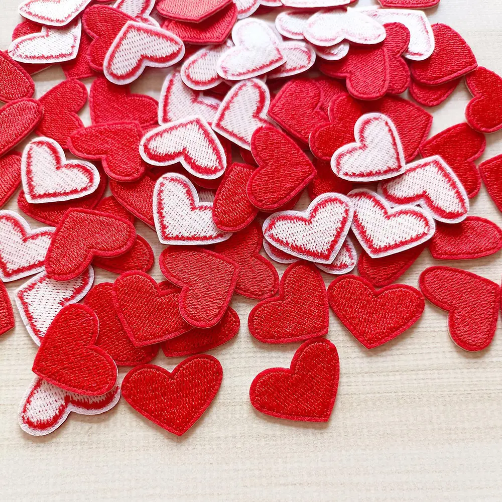 20Pcs Red Heart Embroidery Patch For Clothes Bags Hats Decoration Ironing Patches Repair Stickers Handmade Applique Exquisite  ﻿