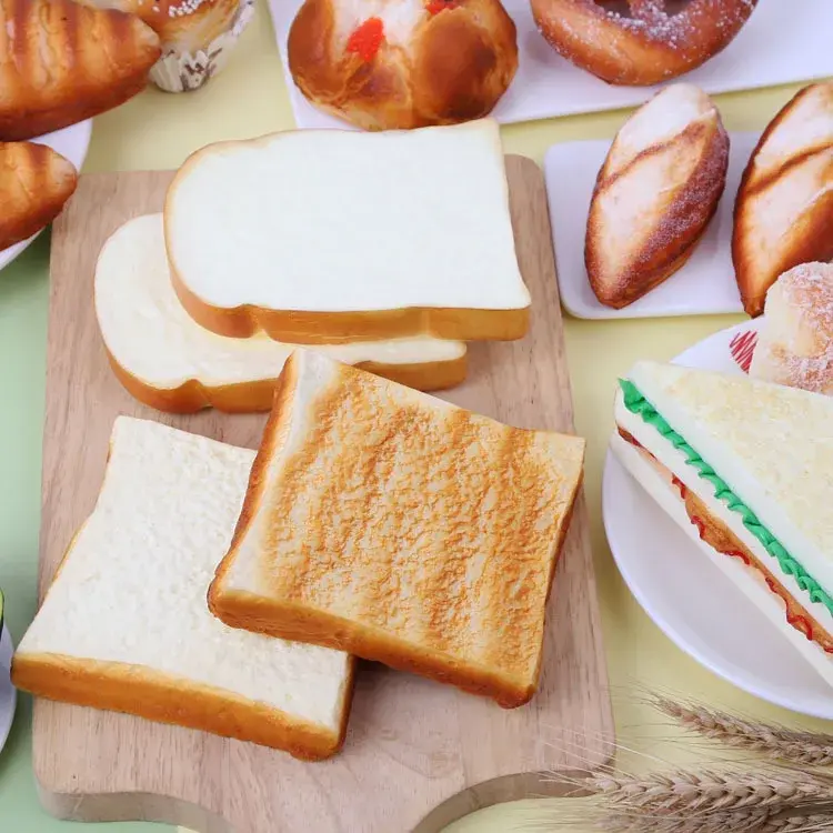 Fake Toast Slice Artificial Toast Faux Bread Simulation Cake Food Model Bakery Window Display Photography Props Table Decor
