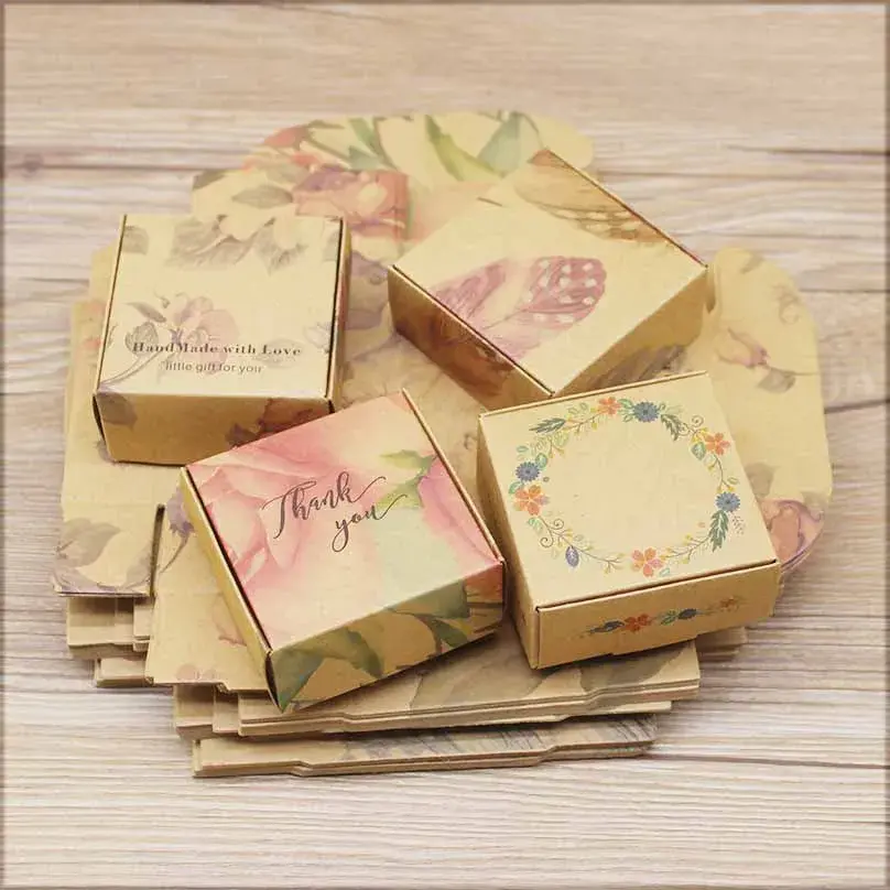 Paper Wedding Candy Box 6.5x6.5x3cm 10pcs Packing New Style Beautiful Shape Print Plane Box for Wedding Christmas Gift Box