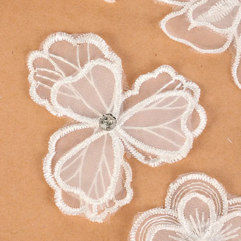 20pcs Flower Butterfly Embroidered White Lace Applique Mesh Trim For Sew On Guipure Fabric Wedding Supplies Decoration Patches