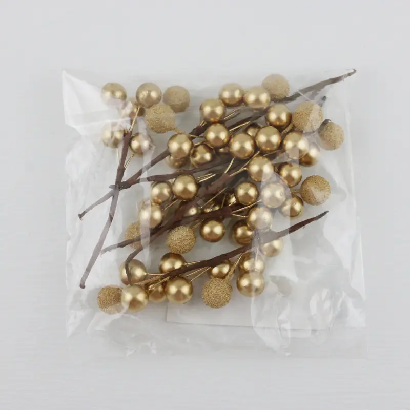 (10 Pcs/pack) 10cm Christmas Tree Berry Decoration Artificial Bouquet Decoration Of Yangmei Wreath Festival Home Furnishings DIY