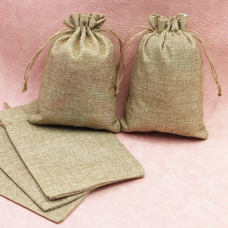 (5 pcs/bag) 13 * 18cm wide khaki Santa Claus gift bag mascot decoration New Year tree pendant portable pocket linen cloth