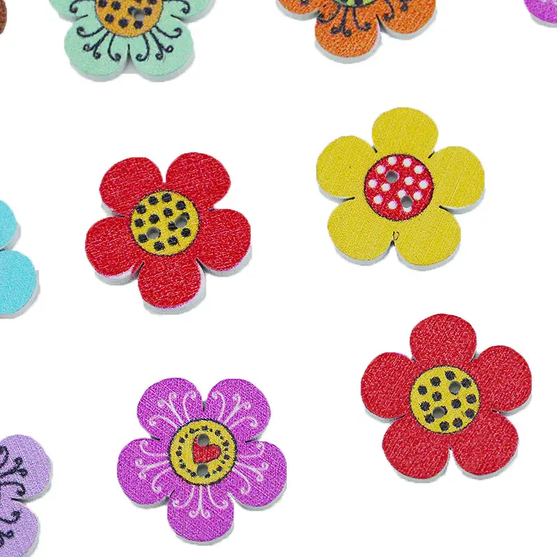 (100 Pcs/pack) 2-hole 2cm plum Blossom Wooden Flower Button Sewing Accessories Scrapbook Color Printing Home Decoration