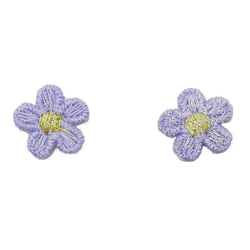 (50Pcs/pack) 15mm Small Flower Embroidery Cloth Stickers Accessories Patches Dresses Hats Decorative DIY Handmade Cute Lace
