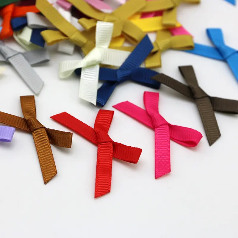 （50pcs/pack）4x4cm Mixed Color Grosgrain Ribbon Bow Gift Box Hair Decorations Home Clothing Packaging Decoration Christmas Bows