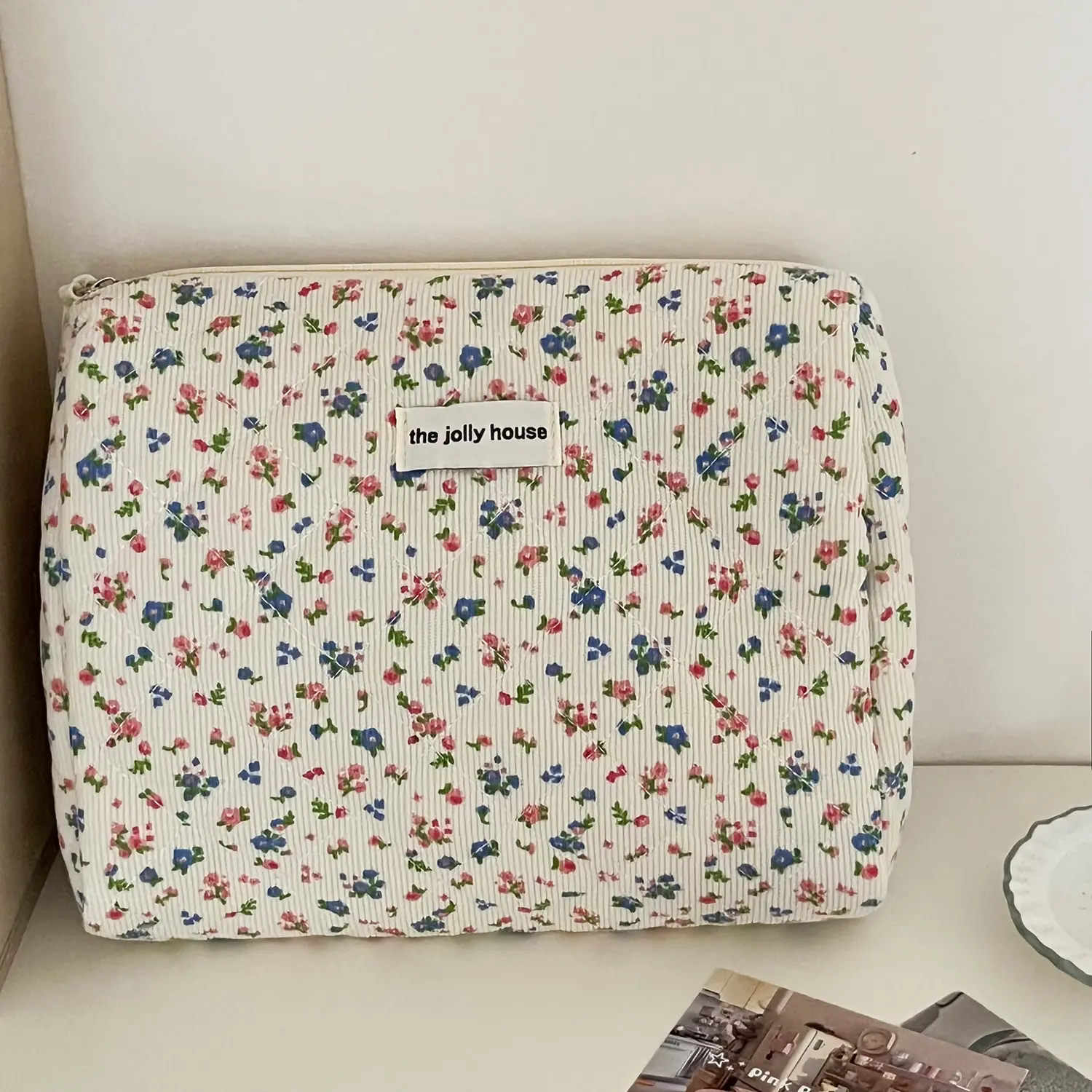 Lovely Floral stitching Corduroy Cosmetic Bag For Storing skin Care ltemsLipsticks Accessories Travel Necessity Birthday Gift