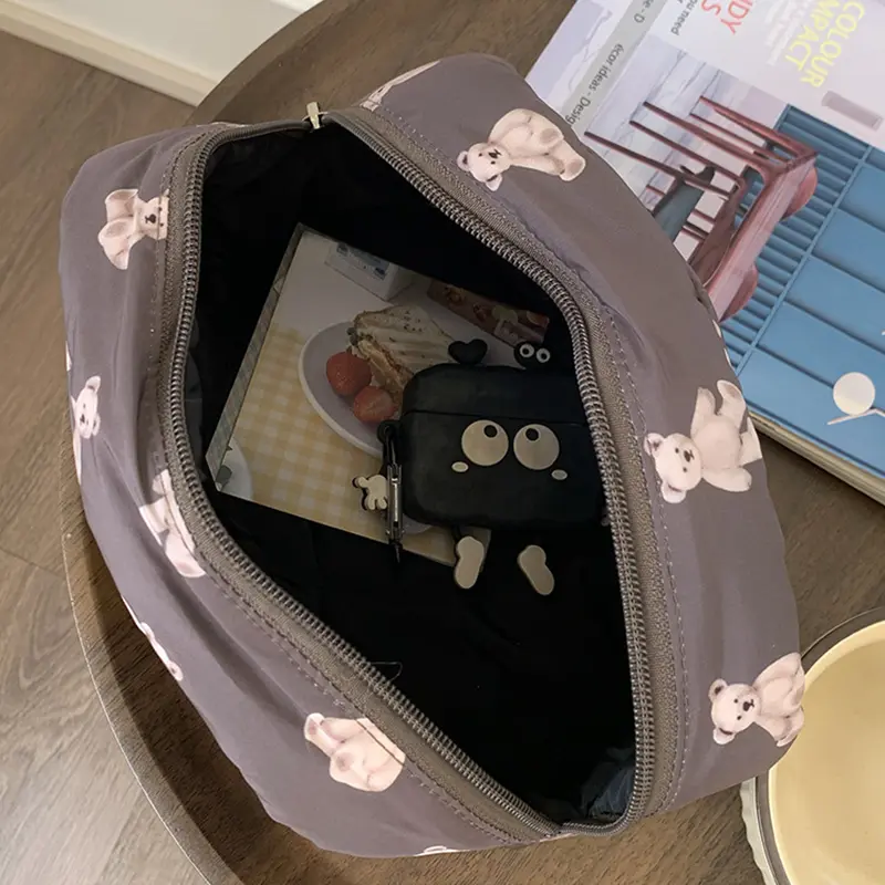 Cute Large-Capacity Storage Bag - Cartoon Makeup Organizer with Zipper, Portable Travel Pouch for Cosmetics & Miscellaneous