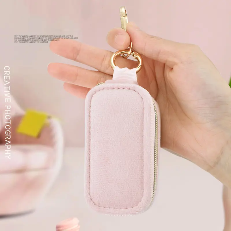New Velvet Jewelry Storage Box Mini Travel Jewelry Case Keychain Storage Earrings Necklace Ring Jewelry Organizer Display