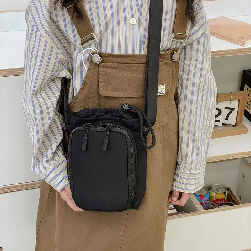 Fashion Cute Phone Bag Nylon Shoulder Bag Minimalist Crossbody Bags for Women Handbags Zipper Drawstring Handbag