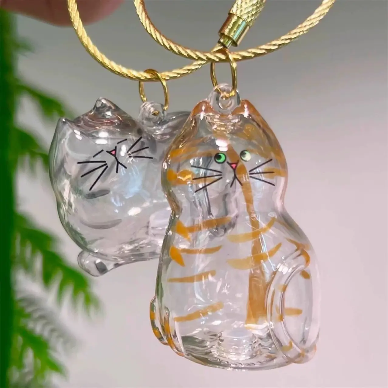 Transparent Pet Fur Storage Capsule – Hanging Ornament for Cat/Dog Hair Keepsakes & Decor