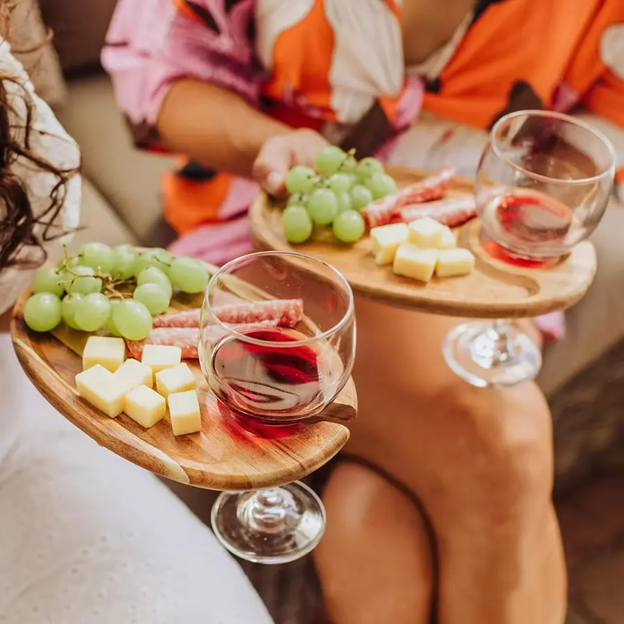 1/4pcs Rustic Wood Snack Platter - Wine Glass Holder for Picnics, Coffee Table, Cheese Board & Party Serving