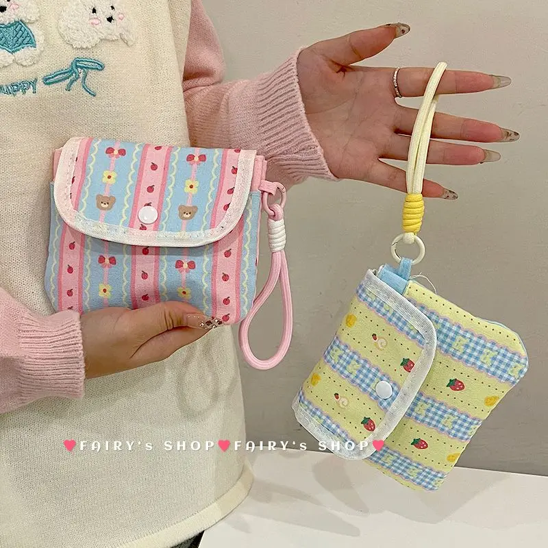 Candy Color Student Girl Make Up Case Sweet Bow Strawberry Photocard Storage Bag Portable Keychain Coin Bag Cute Mini Stuff Bag