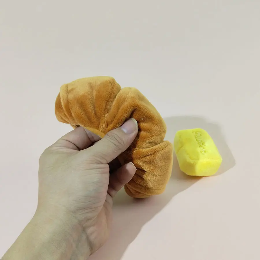 Hidden Food Sniffing Toy Squeaky Dog Toy Interactive Plush Toy Dog Chew Toy Pet Toys Croissant Bread Squeaking Sound Plush Toys