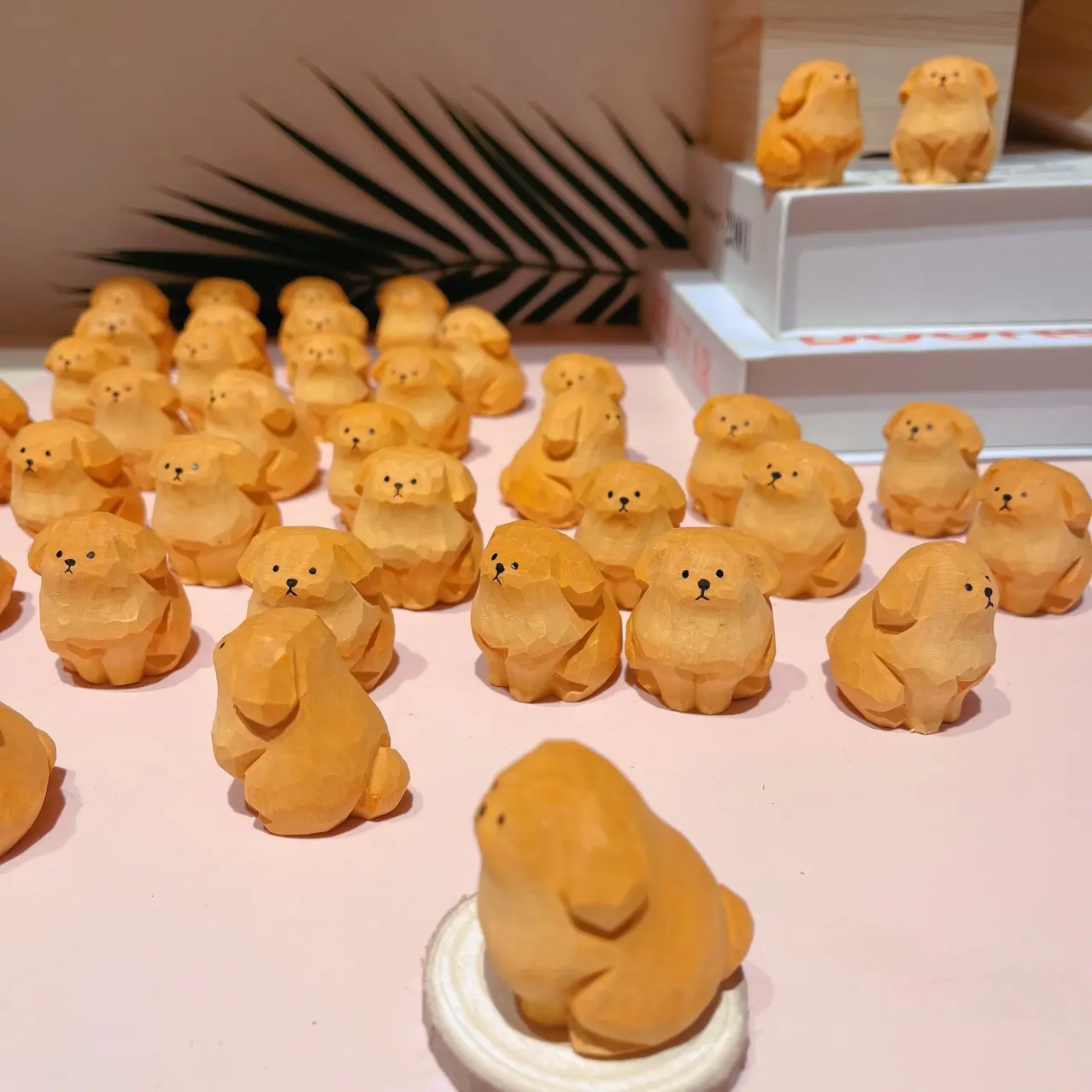 Wood carving small golden retriever decoration cute girl table decorations creative dog gift female