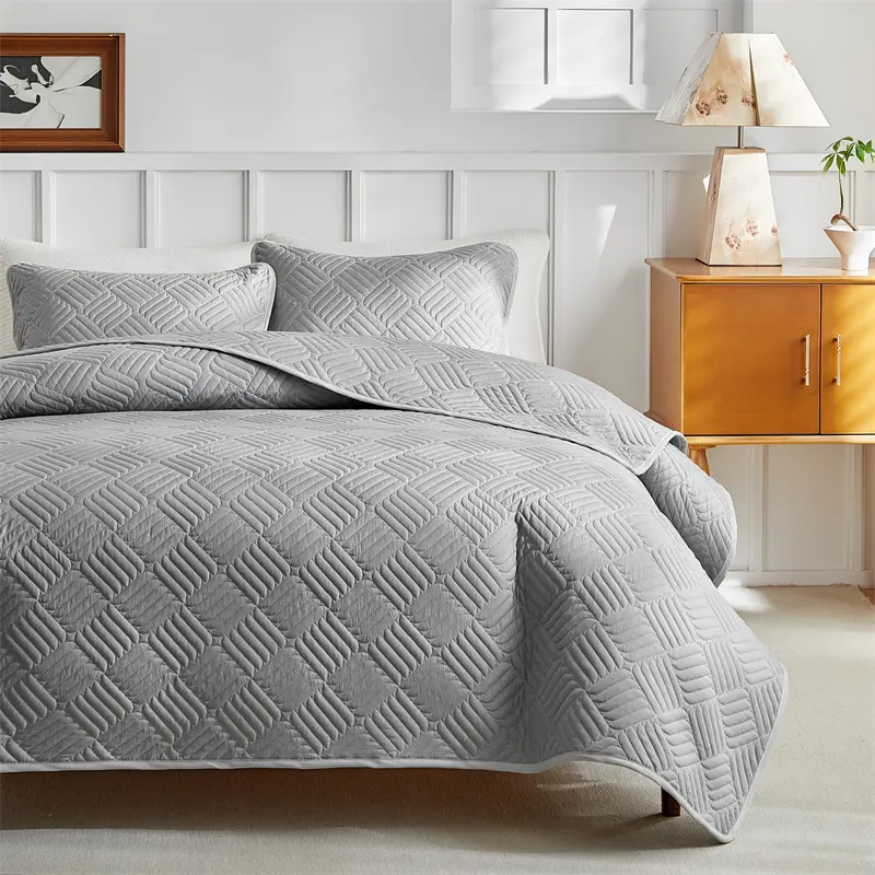 New Solid Quilted Bedspread Set Diamond Grid Pattern Soft Polyester Thick Bed Cover+Pillowcase Plain Super King 264*230cm 3pcs
