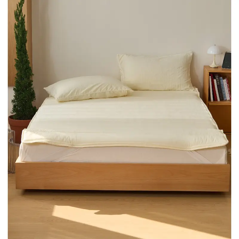 2/3/4pcs Comforter Set, Korean Beige Quilt Thin Mattress Pad Pillowcase,Soft Polyester Grey Home Bedding 150*200cm Drop Shipping