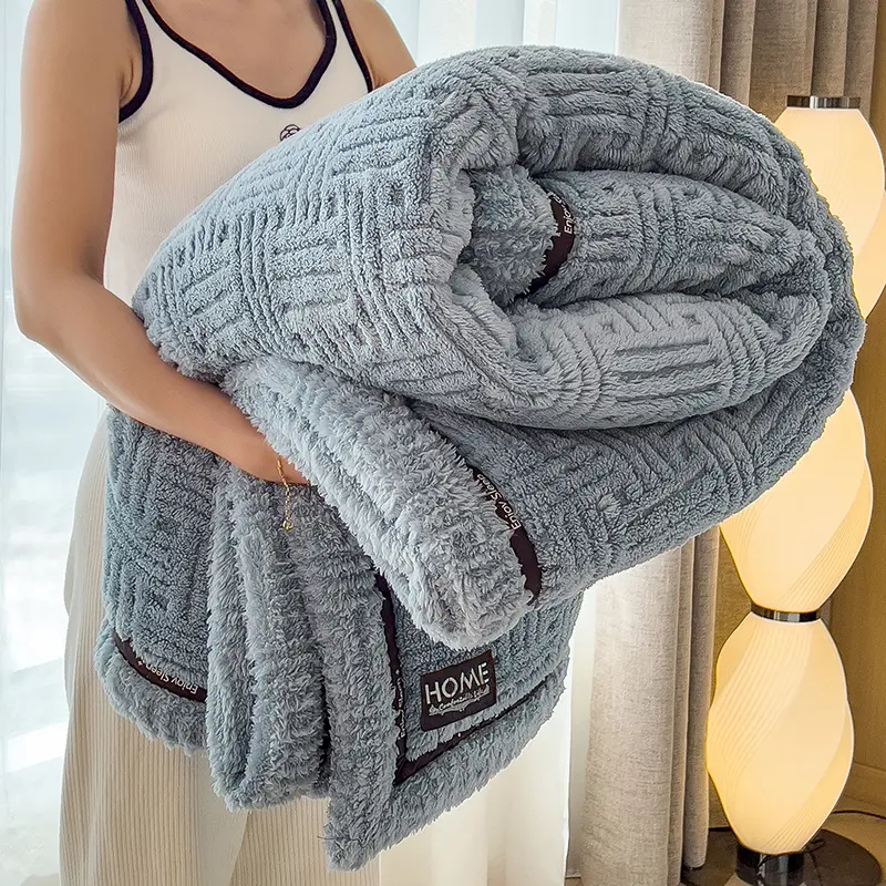 2024 Thickened Velvet Throw Blanket Quilt Autumn Winter Bed Cover New Year Gift Warm Bedspread 200*230cm King Blue Home Textile