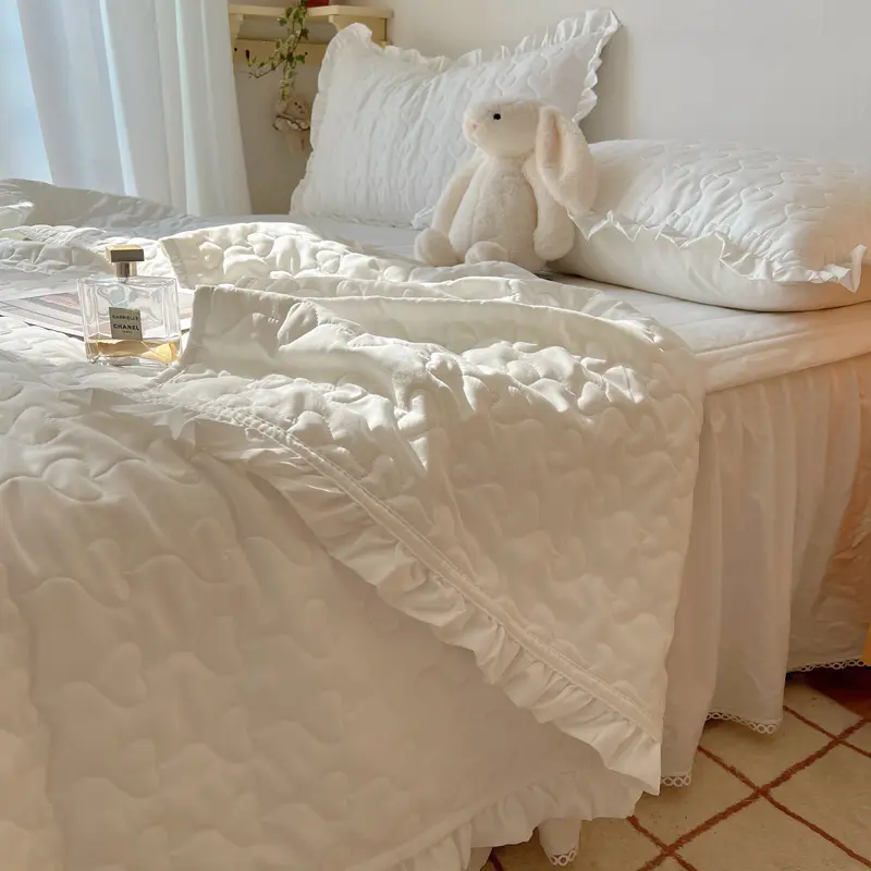1/3pcs Bedspread Set Quilted Love Heart Ruffle Summer Quilt Comforter+ Pillowcase,Multifunctioal Blanket 200*230cm Drop Shipping
