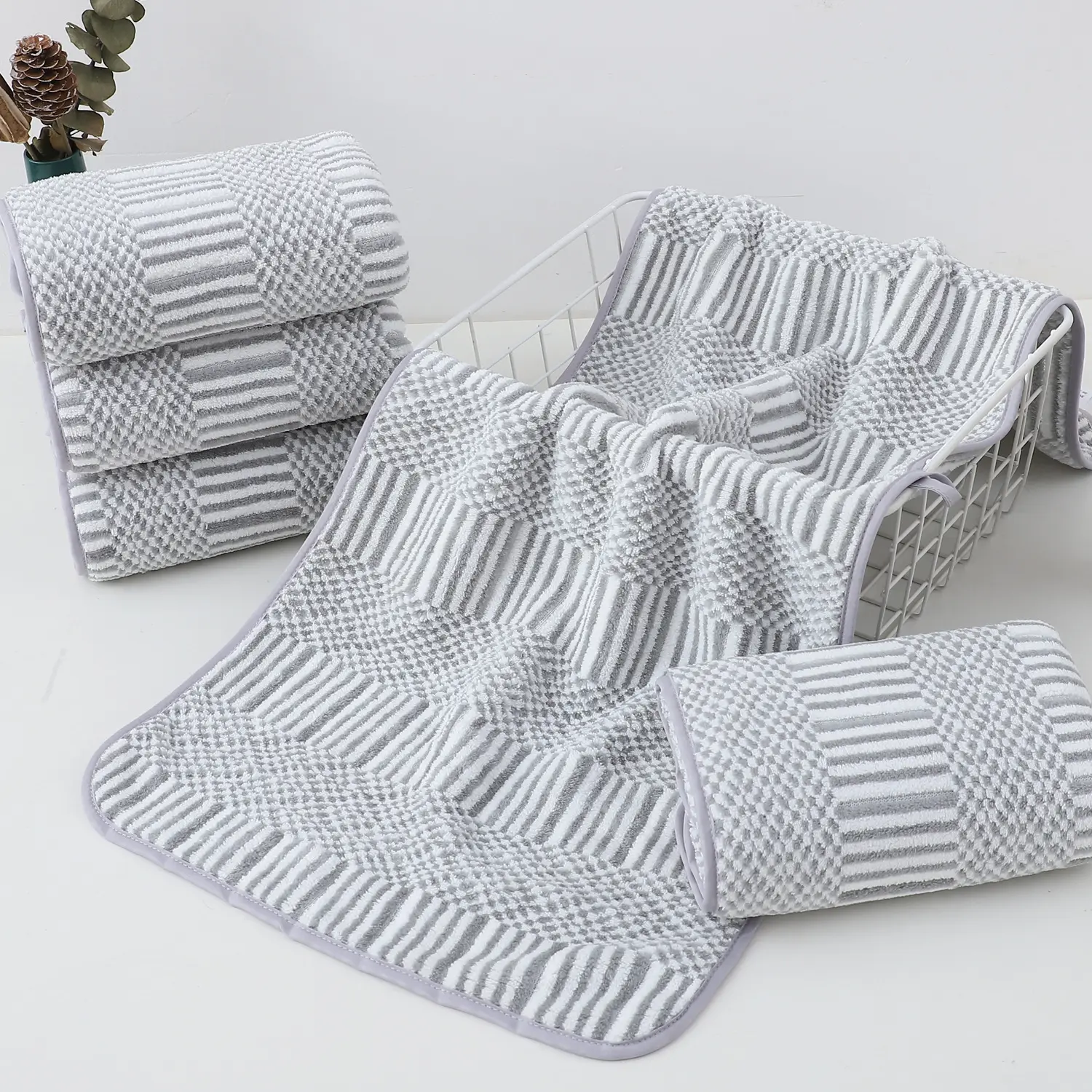 6pcs Coral Fleece Face Towel Set Bundle Super Absorbent Soft Adult Home Hotel Bathroom Towels,Fashion Grid Pattern,Drop Shipping