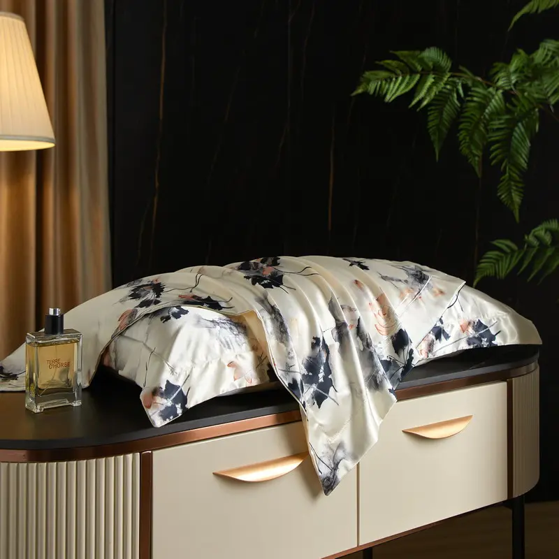 Luxury Imitation Silk Pillowcase.Floral AB Side Silky Cool Feeling Pillow Cover For Summer Gilr Home 48*74cm наволочки 2pcs/lot