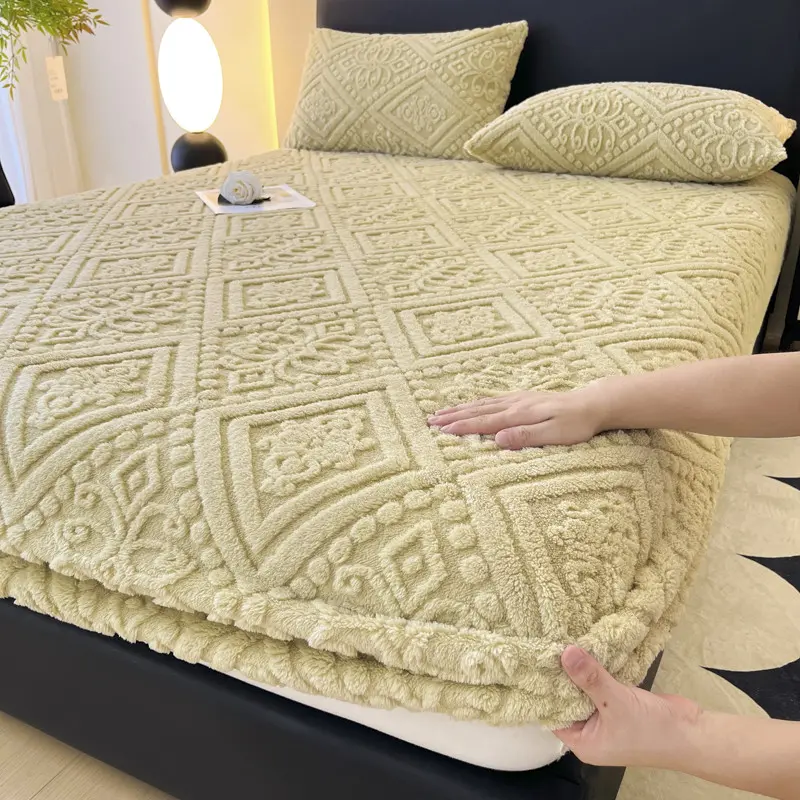 3D Embossed Velvet Bed Cover, Fleece Velvet Mattress Covers,Warmth Bedsheet, European Fitted Sheet, Home Mattress Protector, 1Pc