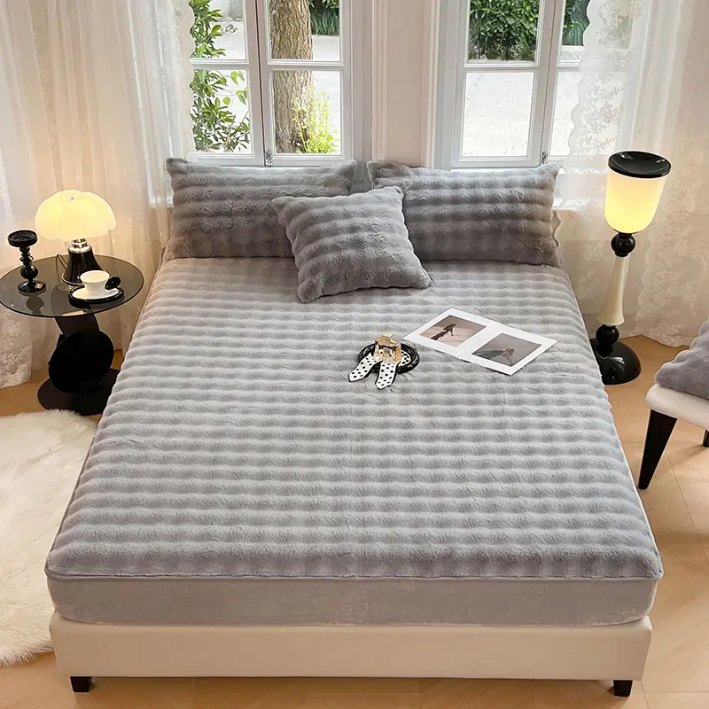 1pc Super Soft Imitation Rabbit Velvet Fitted Sheet Plush Mattress Cover Winter Warm Bedlinen Home Mattress Protector Bed Cover