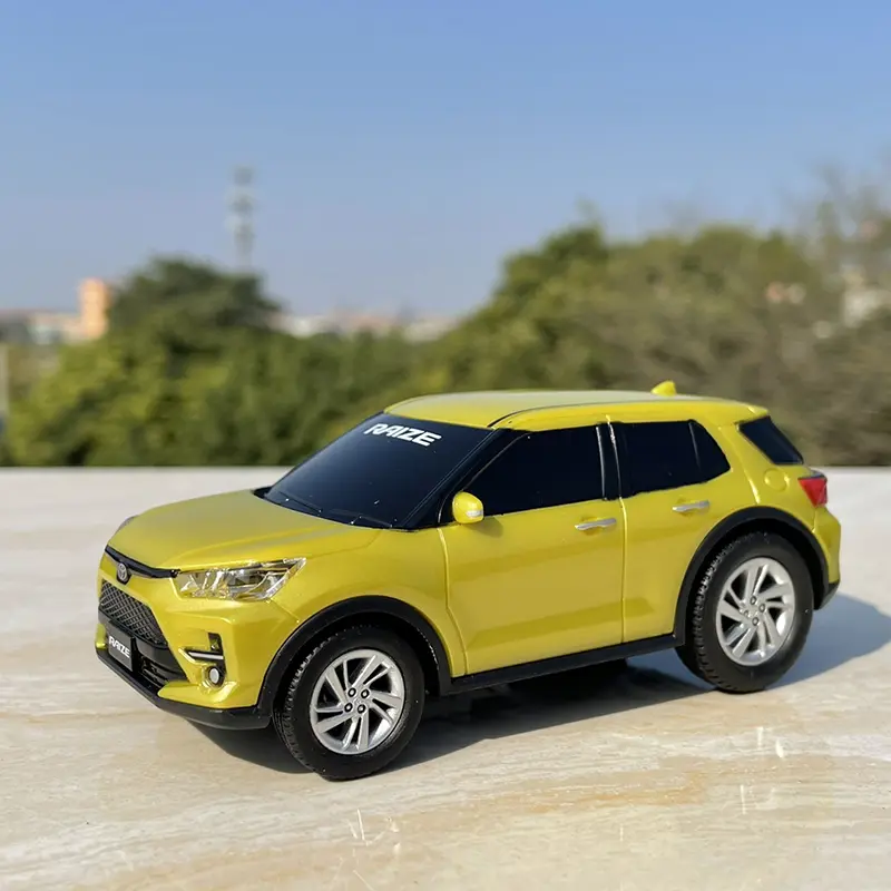 RAIZE 1/30 Scale Toyota SUV Plastic Car Model Toy Adult Fans Collectible Souvenir Gifts Collections