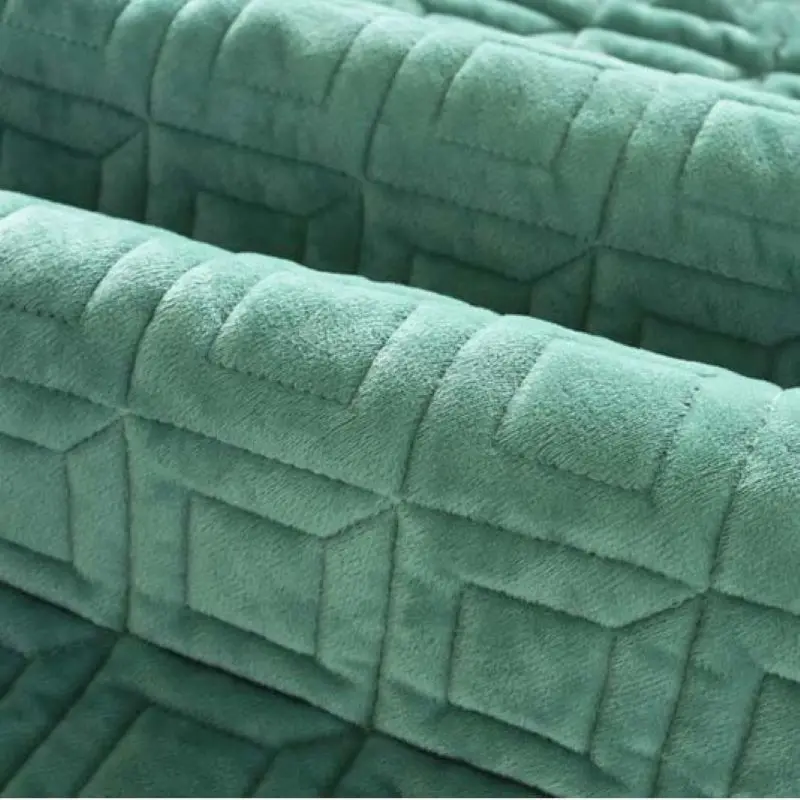 New Arrival Soft Short Plush Anti-slip Sectional Sofa Covers Solid Color Thick Crystal Velvet Quilted Sofa Towel for Living Room