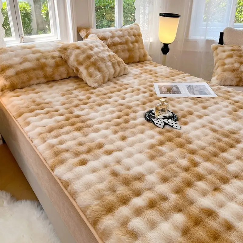 1pc Rabbit plush mattress crystal plush mattress protective cover milk plush mattress cover