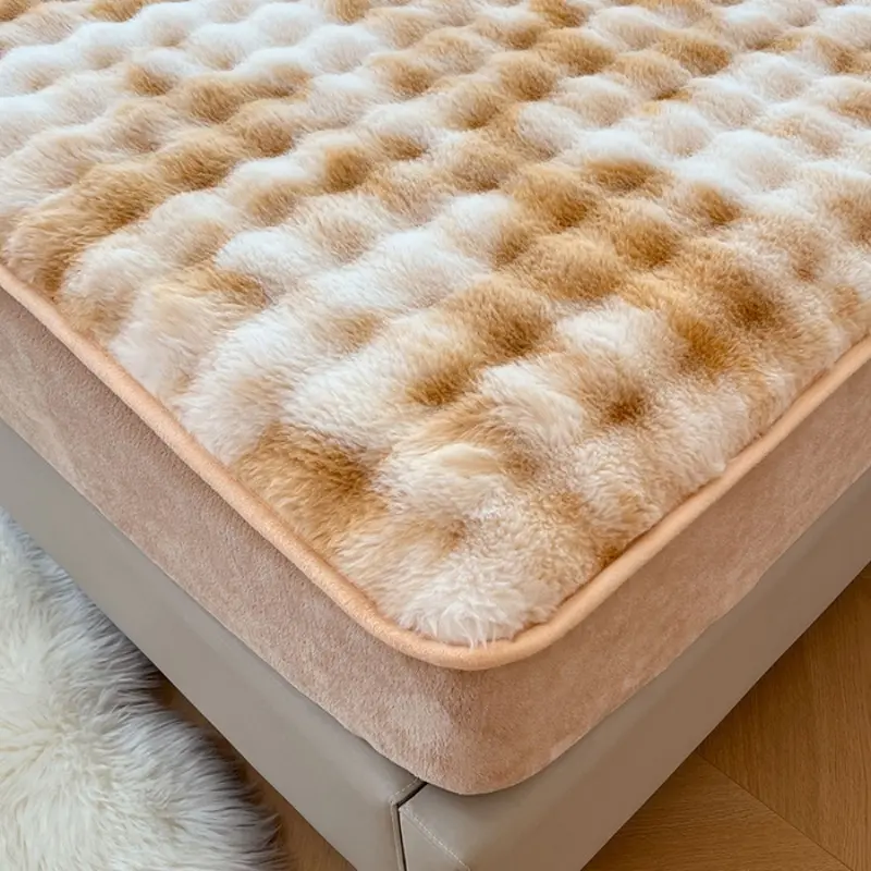 1pc Rabbit plush mattress crystal plush mattress protective cover milk plush mattress cover