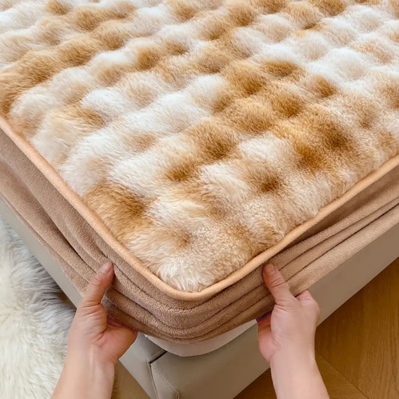 1pc Rabbit plush mattress crystal plush mattress protective cover milk plush mattress cover