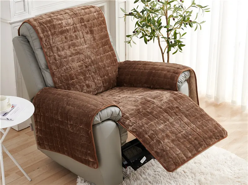 High Quality Winter Warm Thicekn Soft Plush Quilted Sofa Towel Solid Color Pet one-piece Sofa Cover Velvet Non-slip Couch Cover