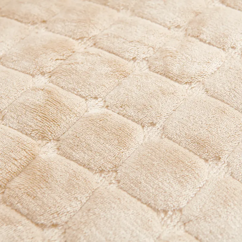 High Quality Winter Warm Thicekn Soft Plush Quilted Sofa Towel Solid Color Pet one-piece Sofa Cover Velvet Non-slip Couch Cover