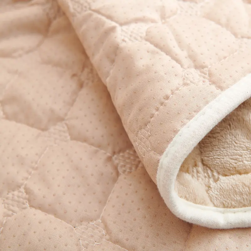 High Quality Winter Warm Thicekn Soft Plush Quilted Sofa Towel Solid Color Pet one-piece Sofa Cover Velvet Non-slip Couch Cover