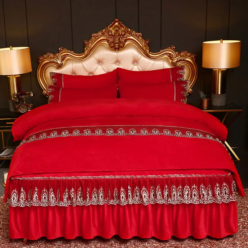 High Quality Luxury Thicken Velvet 4pcs Bedding Set Coral Fleece Bed Skirt Duvet Cover Pillowcase Plush Bed Set Queen Size