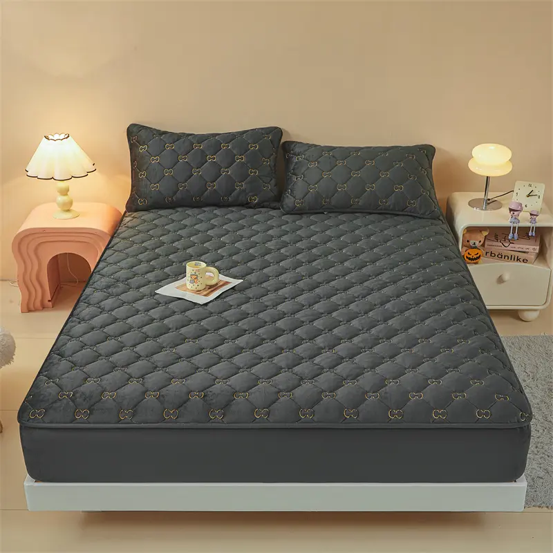 Milk Velvet Bedding 1pc Soft Luxurious Milk Velvet Fitted Sheet Warm Winter Bedding Cozy Mattress Protector Machine Washable