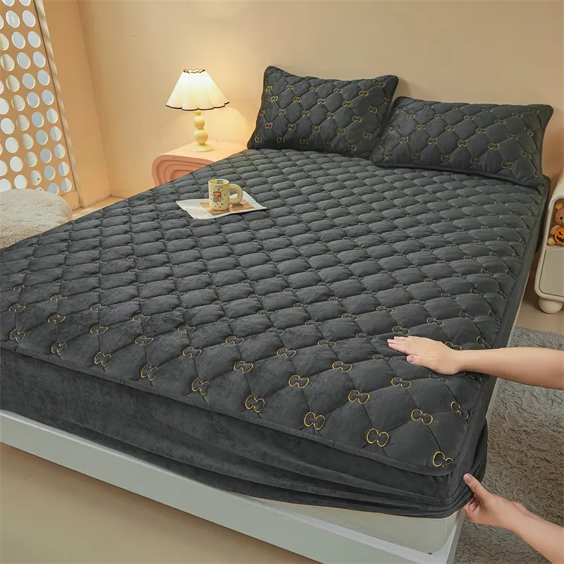 Milk Velvet Bedding 1pc Soft Luxurious Milk Velvet Fitted Sheet Warm Winter Bedding Cozy Mattress Protector Machine Washable