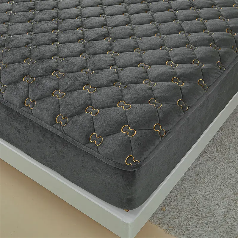 Milk Velvet Bedding 1pc Soft Luxurious Milk Velvet Fitted Sheet Warm Winter Bedding Cozy Mattress Protector Machine Washable