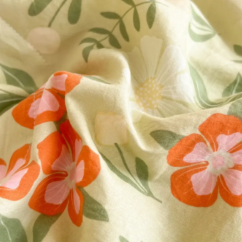 Summer Thin Quilt Comforter Soft Air Conditioning Four Season Duvet Breathable Soft Office Nap Throw Blanket