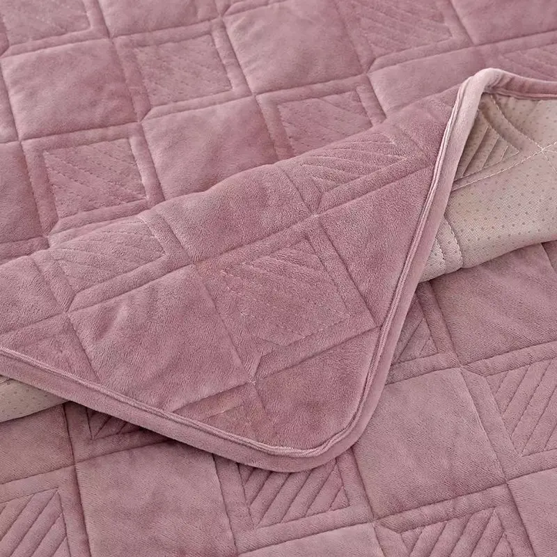 Short Plush Grey Color Sofa Towel European Brief Thicken Quilted Sofa Cover Slip Resistant European Couch Cover for Living Room
