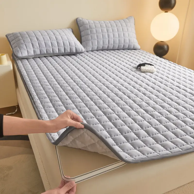 Waterproof Mattress Mat with Elastic Quilted Bed Sheet Soft Skin-friendly Bedsheet Mattress Protector Mat No Pillowcase