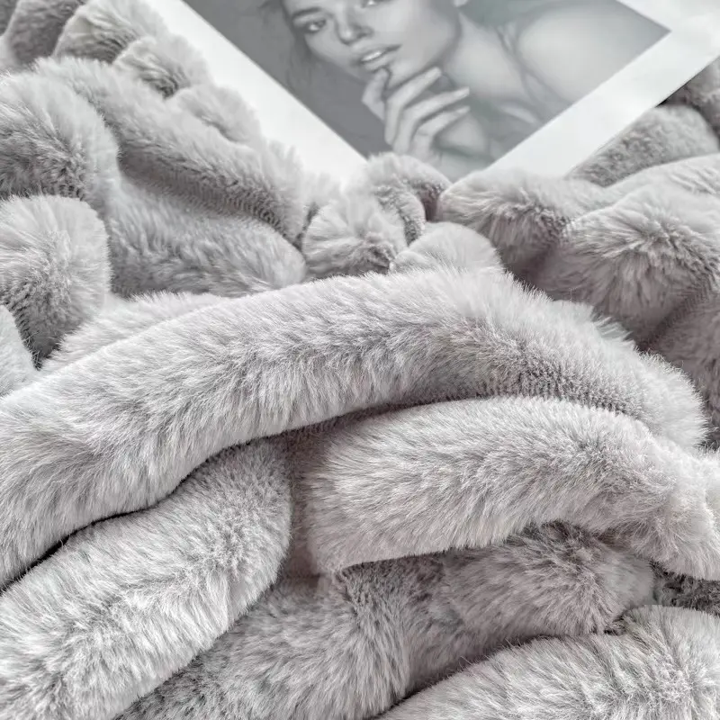 High Grade Rabbit Velvet 4pcs Bedding Set Winter Warm Luxury Soft Thick Plush Quilt Cover Coral Fleece Bed Sheet and Pillowcase