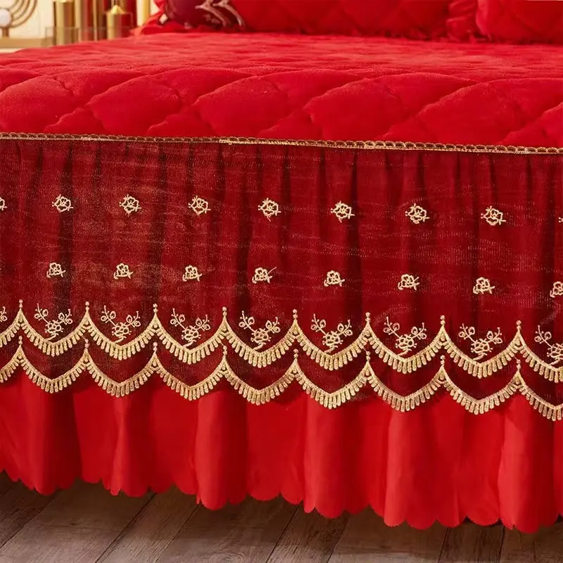 Luxury Super Soft Thick Flannel Quilted Bedspread Winter Quick Warm Velvet Bed Skirt Anti-slip Bed Cover Not Included Pillowcase