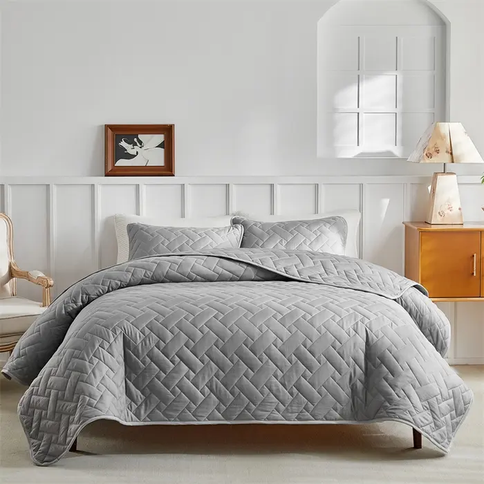 3pcs Quilted Bedspread Set Geometric Grid Pattern,Soft Polyester Thick Bed Cover wuth Pillowcase,Plain US Queen 264*230cm