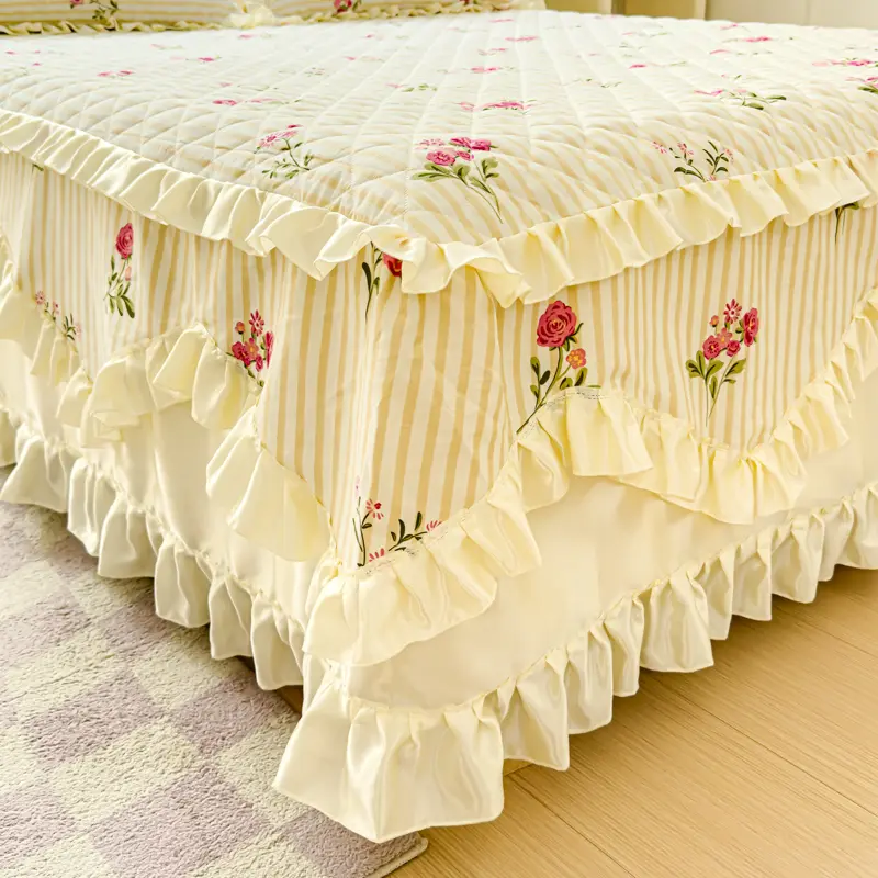 100% Cotton Thicken Quilted Bedspread King Queen Size Princess Lace Bed Skirt Pure Cotton Bed Cover Not Including Pillowcase