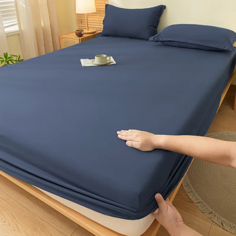 1pc Skin-friendly Bed Cover with Elastic Band Solid Color Brushed Bed Sheet 140/160/180cm Fitted Bedsheet (without Pillowcase)