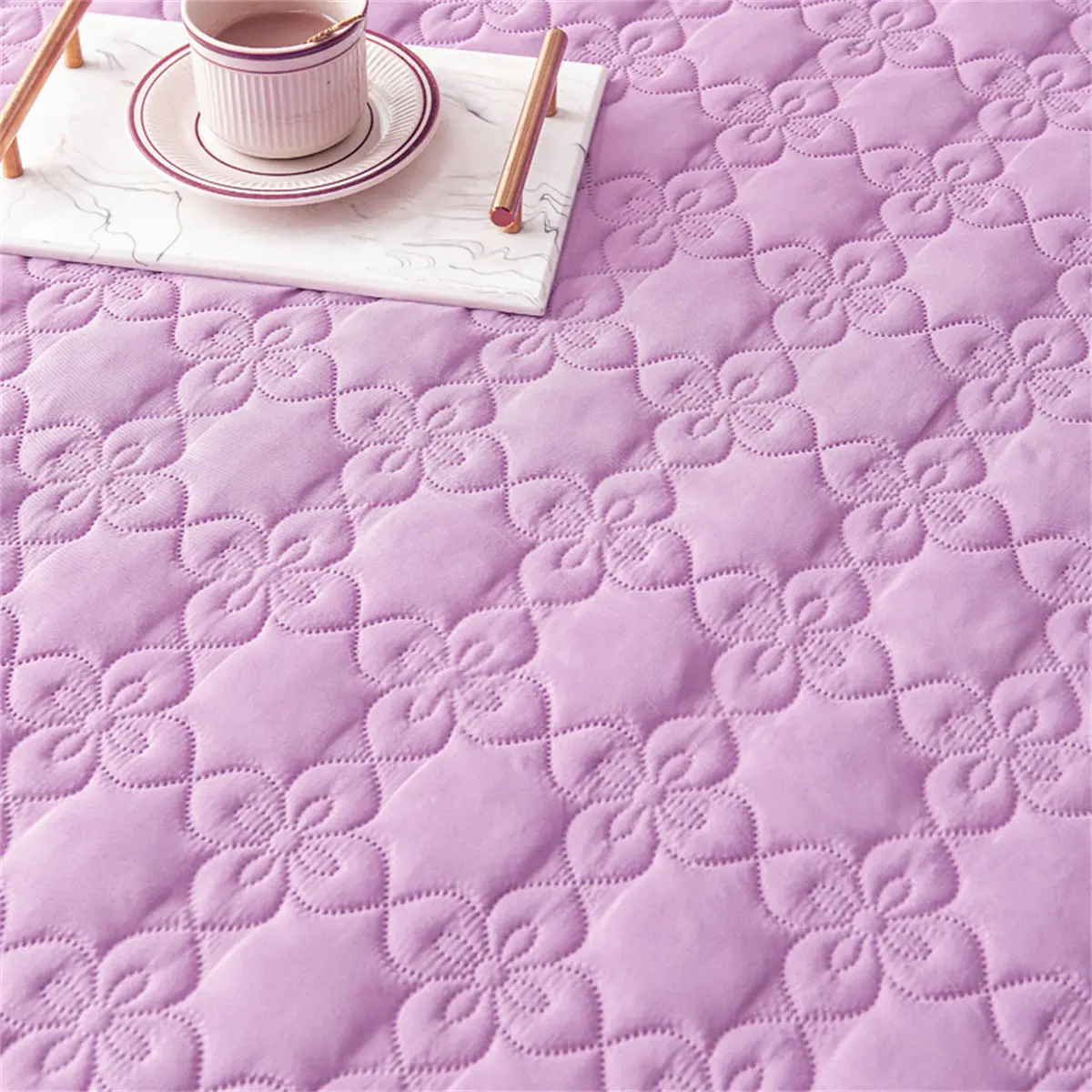 Super Waterproof Quilted Mattress Cover King Queen Size Anti-mite Air-Permeable Bed Pad Cover Not Including Pillowcase