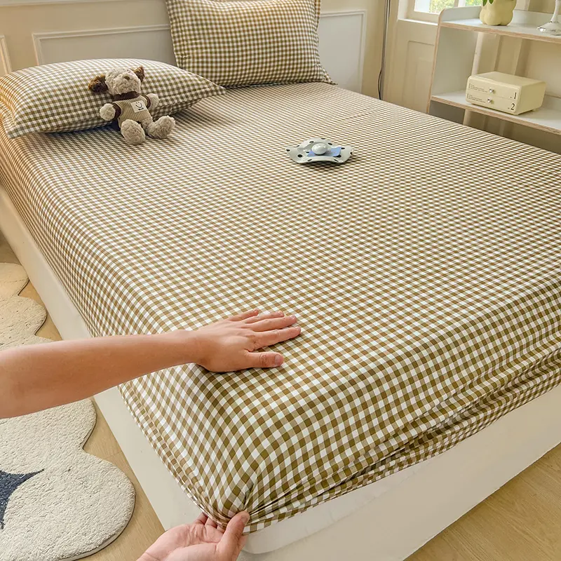 100% Polyester Fitted Sheet Stripe Style Bed Cover Skin-friendly Mattress Cover Sabanas Adults Kids Bed Sheets (No Pillowcase)